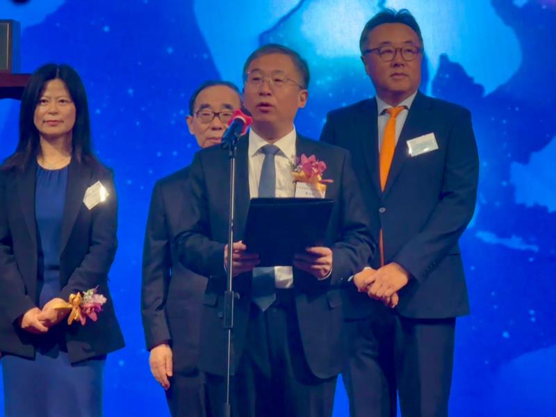 恒瑞醫藥副董事長戴洪斌表示，在港上市是加速國際化的關鍵。方穎暉攝。