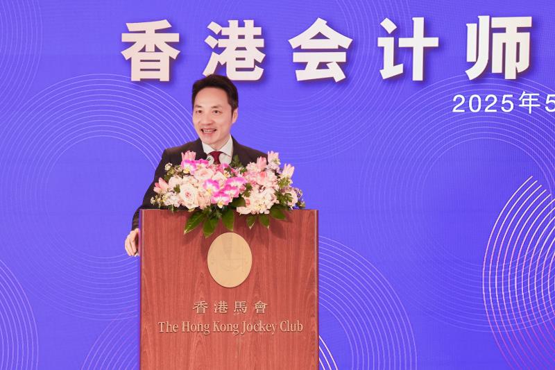會計師公會於北京舉辦招待晚宴，宴請近80位機構代表，以及駐京的公會會員和專業資格課程的畢業生，加強聯繫公會不同界別的內地持份者。