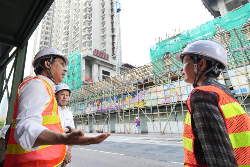 (何永賢社交平台圖片)