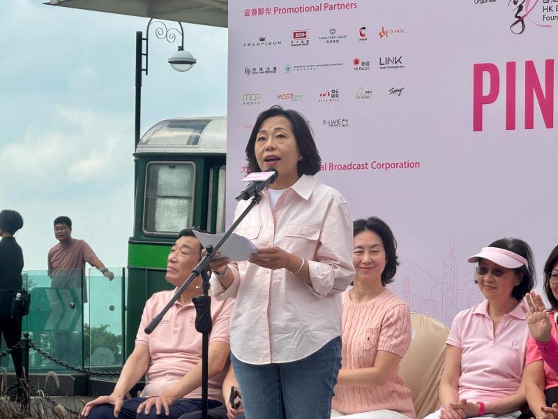 麥美娟表示，政府一直高度重視婦女發展及健康，預告局方明年一月舉辦第二屆家庭暨婦女發展高峰會。