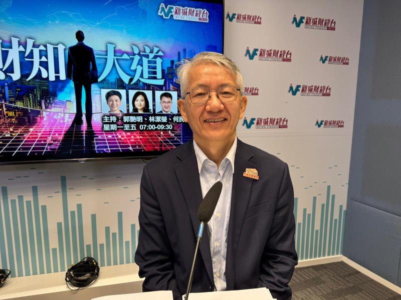 卞兆祥指，中醫醫院提供平台讓中西醫共同服務病人，臨床數據可供其他國家參考，將有助中醫走向國際。