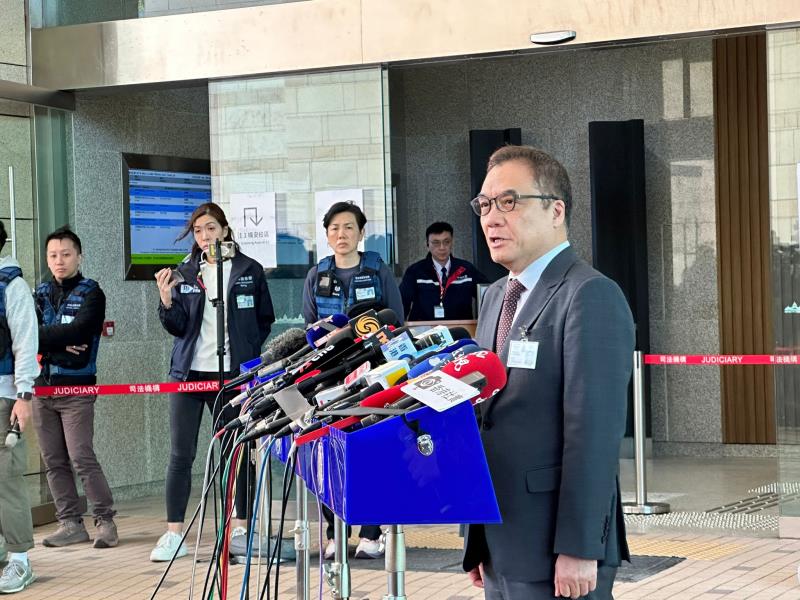 李桂華指黎智英自辯過程，利用新聞自由作盾牌。 (梁雪瑩攝)