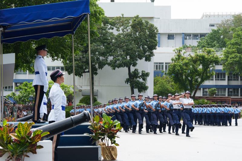 警務處處長周一鳴，首次以處長身份出席警察學院舉行結業會操。政府新聞處。